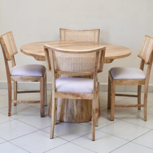 4-seater cone base shape dining table set